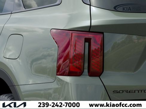 New 2026 Kia Sorento SX Prestige AWD/4WD image 11