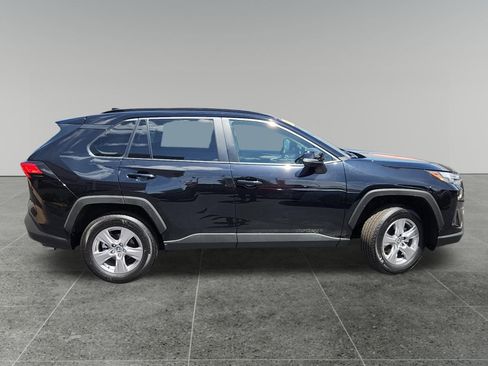 Certified 2025 Toyota RAV4 XLE AWD/4WD image 8