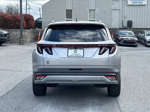 New 2025 Hyundai Tucson Limited image 14