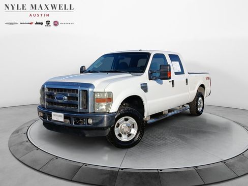 Used 2010 Ford F250 XLT AWD/4WD image 1