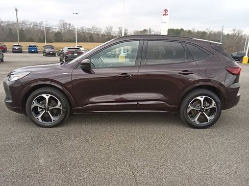 Used 2023 Ford Escape ST-Line Select w/ Tech Pack #2 image 6