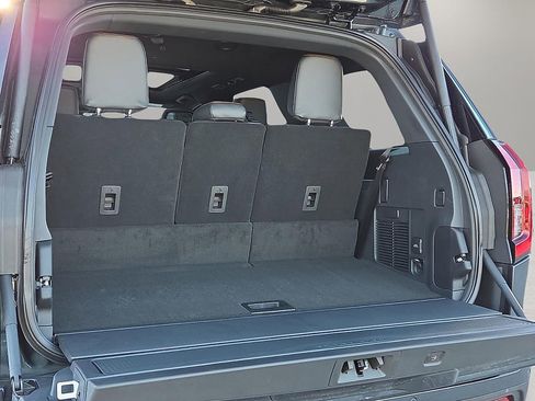 New 2026 Ford Expedition Tremor image 9