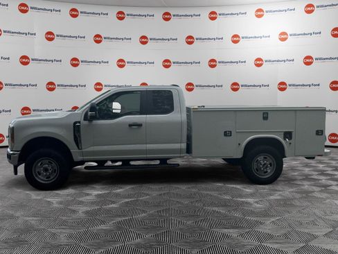 New 2026 Ford F350 XL w/ XL Chrome Package AWD/4WD image 2