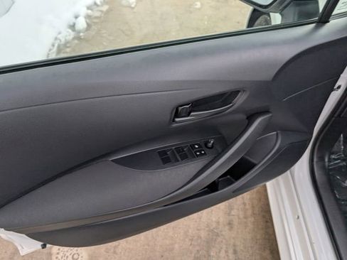 Used 2024 Toyota Corolla LE image 9