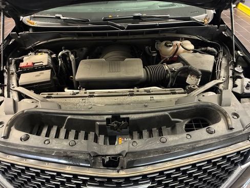 Certified 2024 Cadillac Escalade ESV Premium Luxury w/ Performance Package AWD/4WD image 23