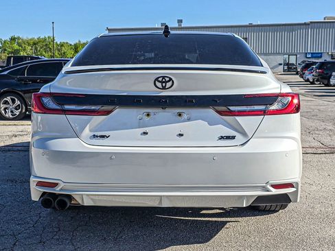Used 2025 Toyota Camry XSE w/ Premium Plus Package image 5
