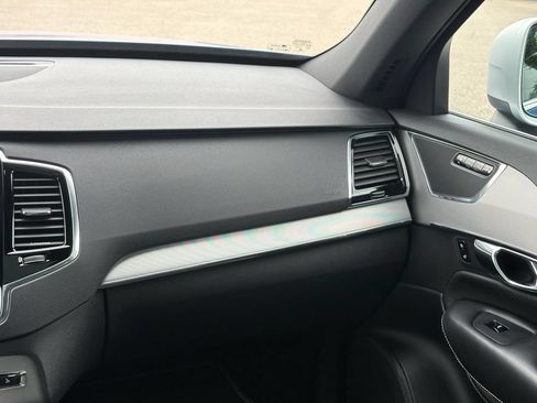 Used 2016 Volvo XC90 T8 R-Design w/ Vision Package AWD/4WD image 13