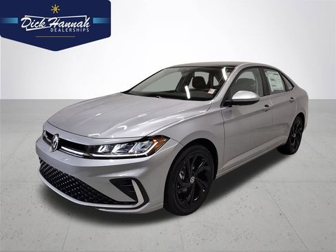 New 2026 Volkswagen Jetta SE FWD image 1