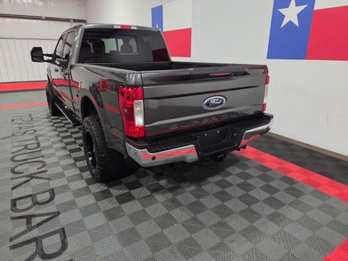 Used 2017 Ford F250 Lariat w/ Lariat Ultimate Package image 12