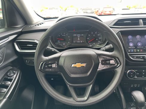 Used 2023 Chevrolet TrailBlazer LT w/ Convenience Package image 10