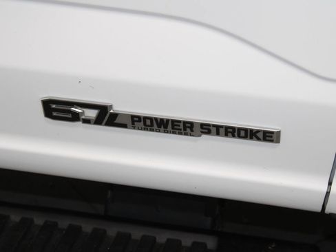 Used 2024 Ford F250 XLT image 13