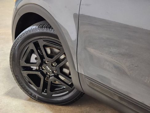 Used 2024 Kia Telluride SX X-Line AWD/4WD image 23