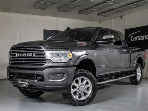 Used 2022 RAM 2500 Laramie AWD/4WD image 4