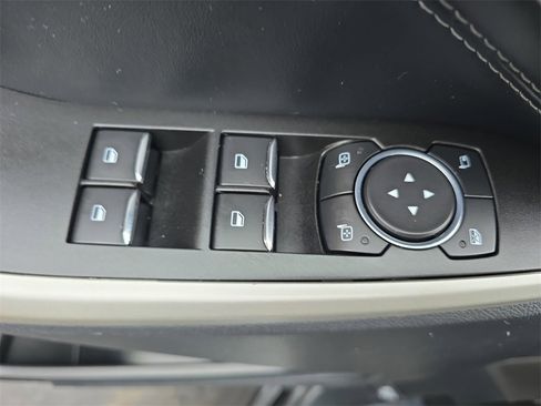 Used 2021 Ford Explorer Limited w/ Equipment Group 301A image 31