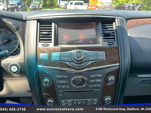 Used 2016 INFINITI QX80 4WD w/ Driver's Assistance Package image 27