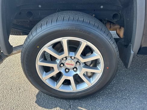 Used 2015 GMC Sierra 1500 Denali w/ Driver Alert Package image 17