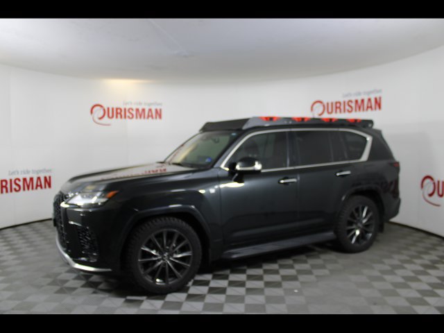 Used 2025 Lexus LX 700h F Sport AWD/4WD image 3