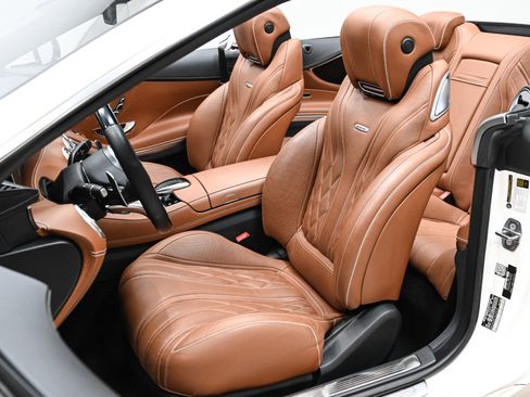 Used 2019 Mercedes-Benz S 63 AMG 4MATIC Cabriolet w/ Driver Assistance Package image 7