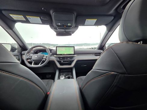 New 2026 Ford Explorer Tremor w/ Tremor Ultimate Package AWD/4WD image 43