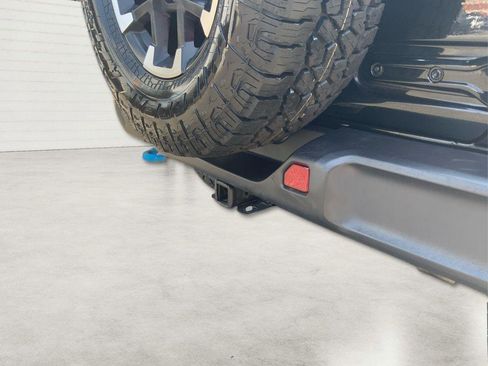 Used 2024 Jeep Wrangler Unlimited Rubicon 4xe AWD/4WD image 22