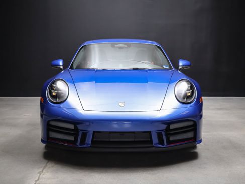 Certified 2026 Porsche 911 Carrera T RWD image 5