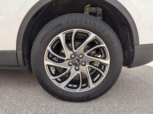 Used 2022 Lincoln Corsair FWD image 16