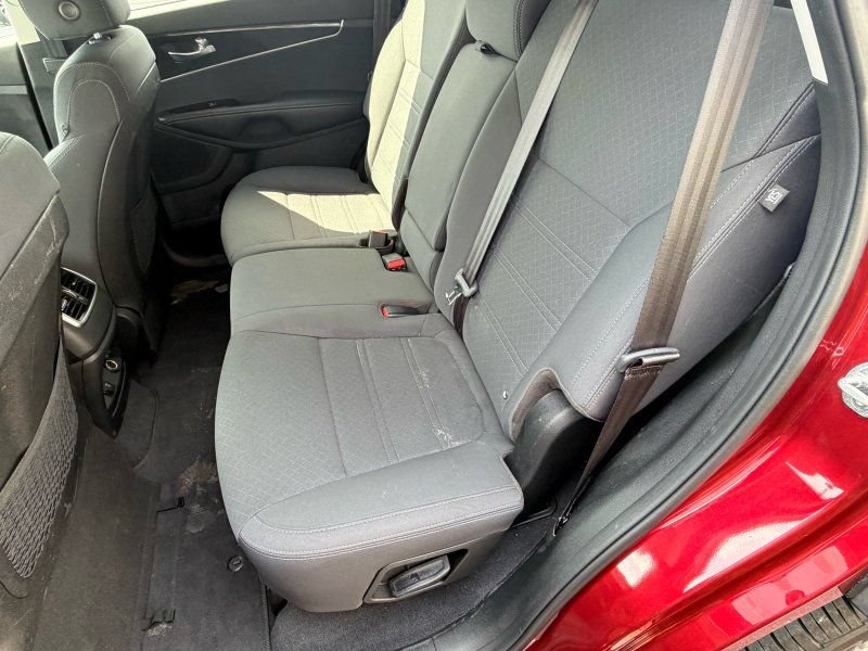 Used 2019 Kia Sorento AWD w/ LX Convenience Package image 13