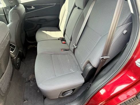 Used 2019 Kia Sorento AWD w/ LX Convenience Package image 13