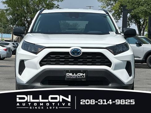 Used 2022 Toyota RAV4 LE AWD/4WD image 12