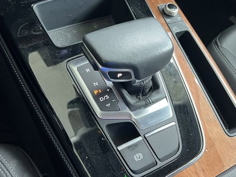 Used 2021 Audi Q5 Premium Plus AWD/4WD image 26