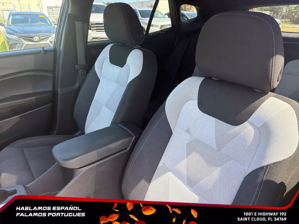 Used 2024 Chevrolet Trax RS FWD image 24