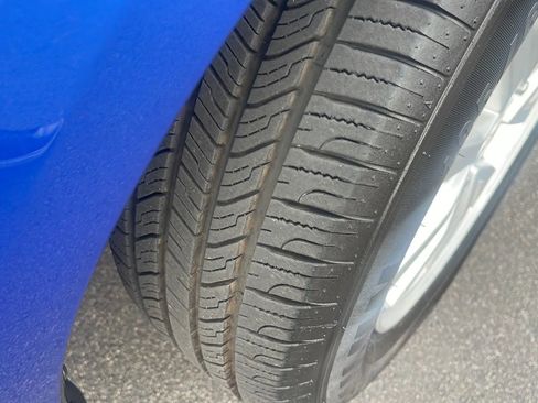 Used 2020 Chevrolet Sonic LT image 27