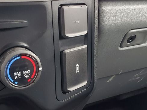 Used 2024 Ford F250 XL AWD/4WD image 19
