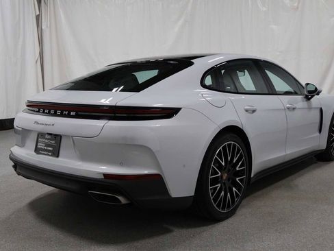 Certified 2025 Porsche Panamera 4 AWD/4WD image 9