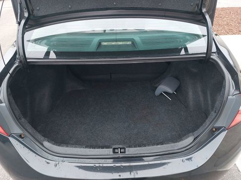 Used 2014 Toyota Corolla L FWD image 13