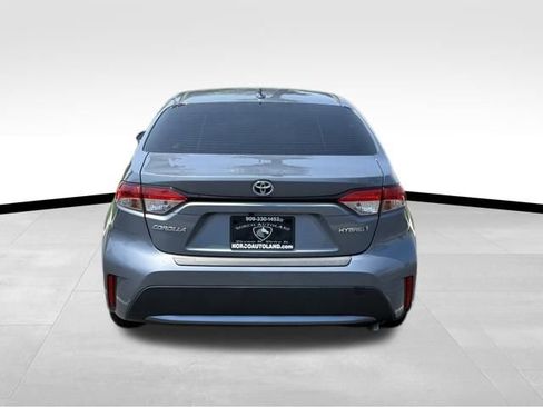 Used 2020 Toyota Corolla LE image 5