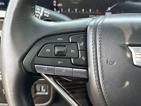 Used 2023 Cadillac Escalade Sport Platinum w/ LPO, ONYX Package image 17