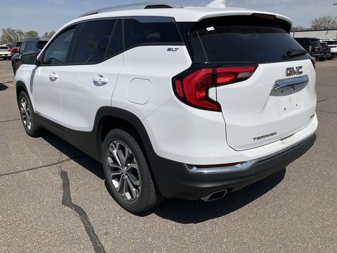 Used 2018 GMC Terrain SLT image 4