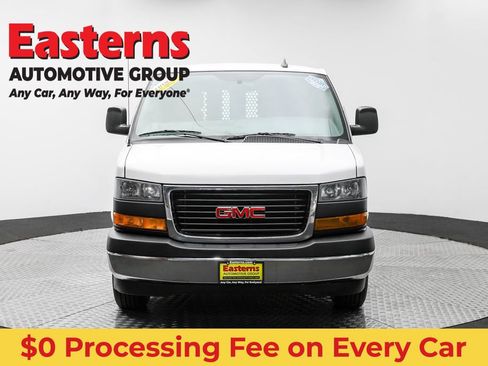 Used 2020 GMC Savana 2500 w/ Driver Convenience Package RWD image 2