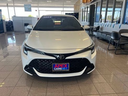 Used 2023 Toyota Corolla SE w/ SE Premium Package FWD image 14
