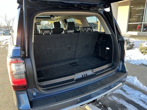 Used 2019 Ford Expedition Platinum image 20