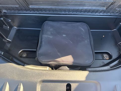 Used 2023 Ford F150 Lightning XLT image 35