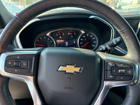 Used 2019 Chevrolet Blazer LT image 13