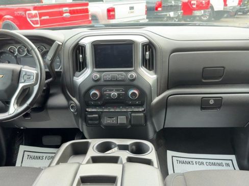 Used 2019 Chevrolet Silverado 1500 LT w/ All-Star Edition AWD/4WD image 13