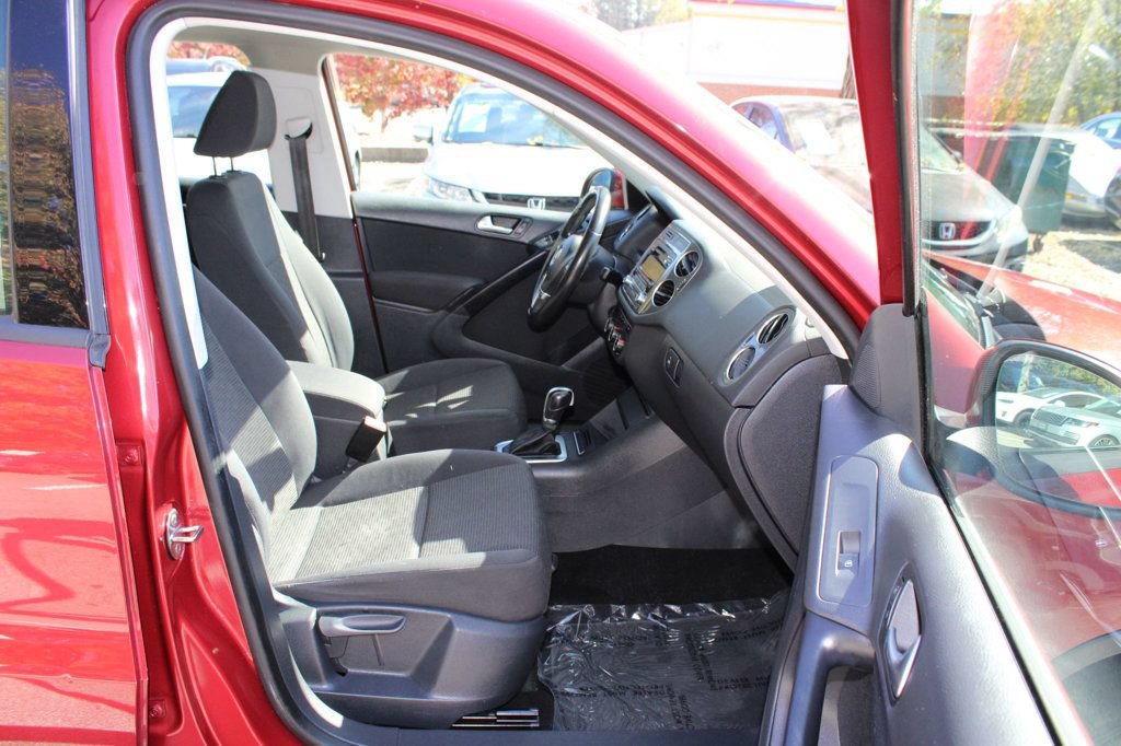 Used 2014 Volkswagen Tiguan S FWD image 26