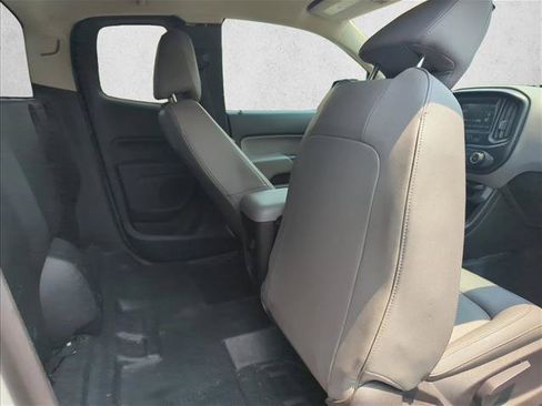 Used 2018 Chevrolet Colorado W/T RWD image 22