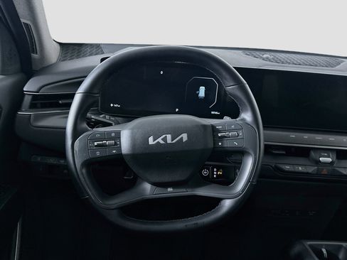 Used 2024 Kia EV9 Light RWD image 17