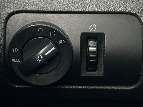 Used 2006 Ford Mustang GT Premium image 44