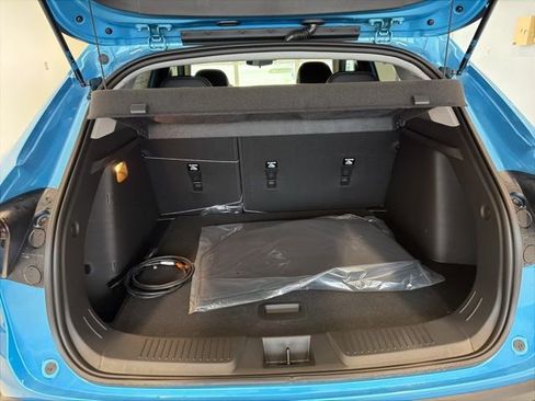 New 2026 Chevrolet Trax LT w/ Driver Confidence Package image 18