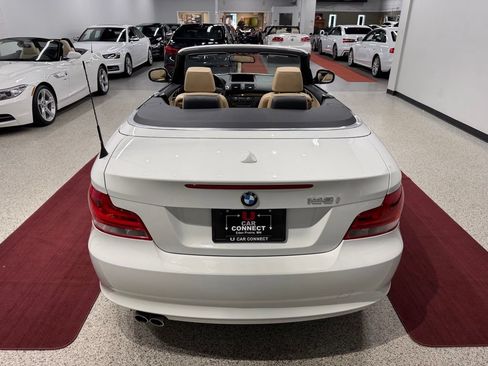 Used 2012 BMW 128i Convertible RWD image 16